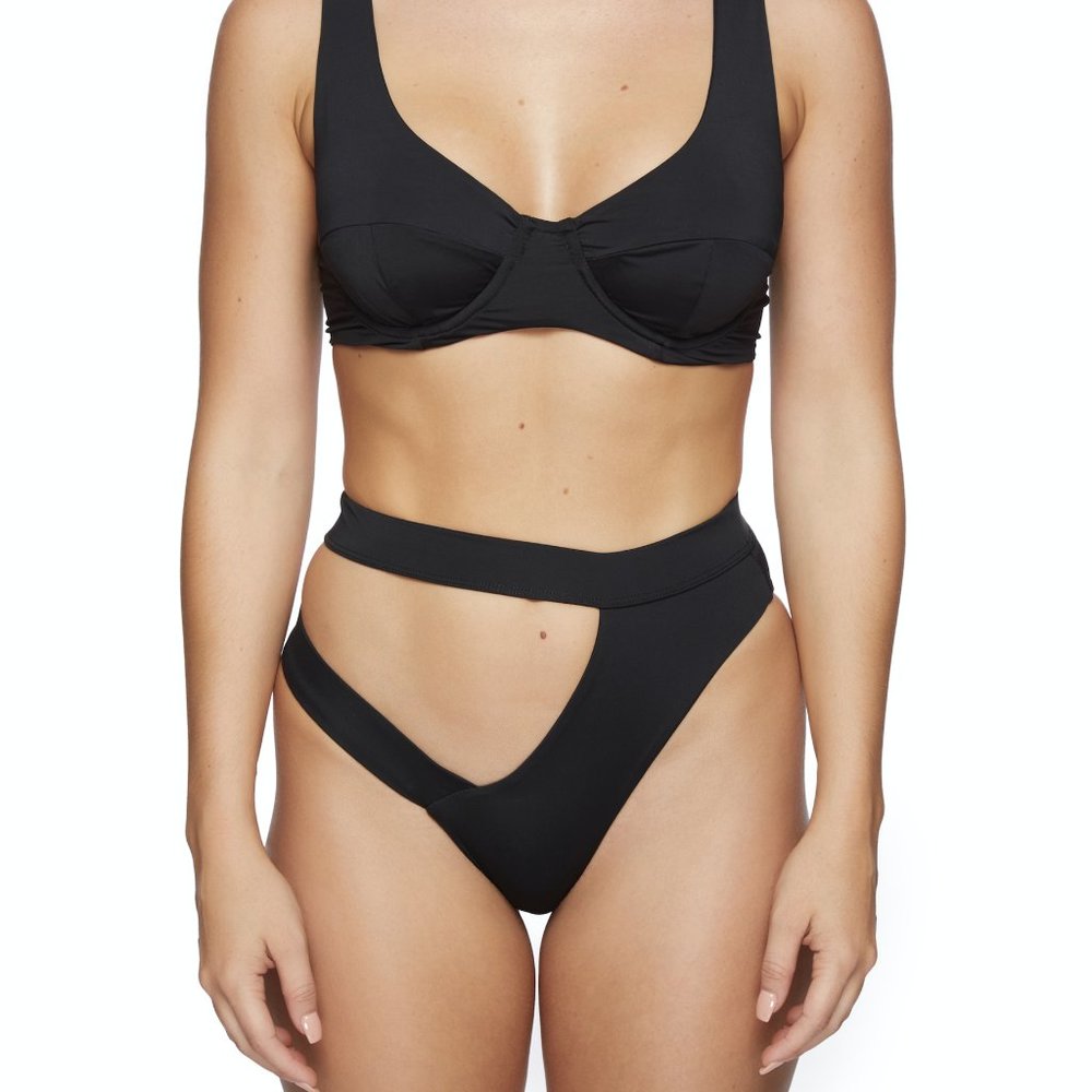 MYRA SWIM MARCO CUTOUT BOTTOM WINE RED MED NWT